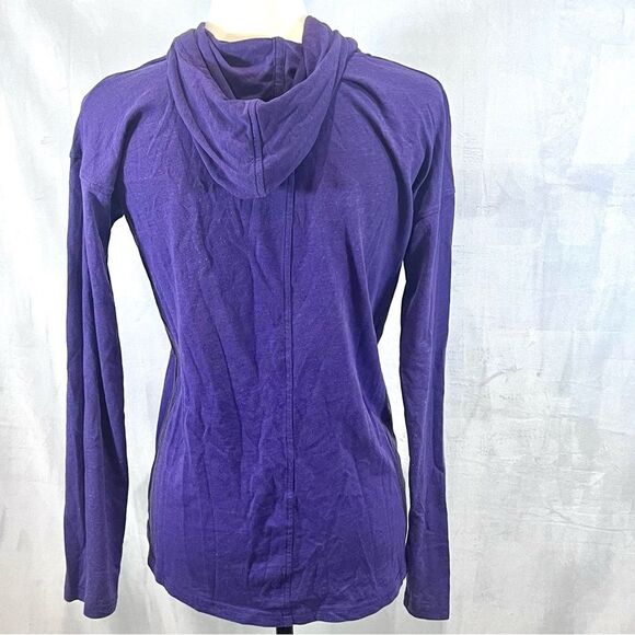Under Armour long sleeve purple pullover hoodie top with pockets size small - Picture 4 of 5